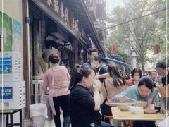 -全家福米线