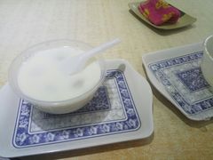 牛奶汤圆-百花传统甜品店(原址店)