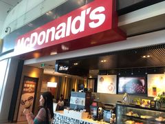 门面-麦当劳(禄口机场T2航站楼)