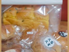 软糯原味米面包-富贵面包公司(运河店)