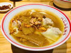 -八二小区抄手(龙湖上城天街店)