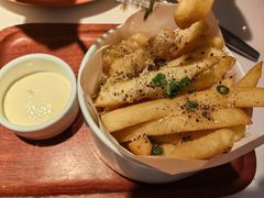 -阿妮叶李(光谷世界城店)