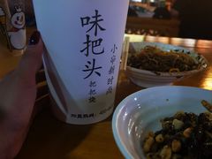 -八一路好吃街(雨田商务大厦店)