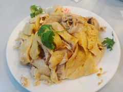 -月亮房·白斩鸡(娄山关路店)
