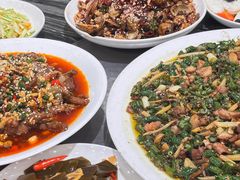 -江湖黑大兔(杨家坪店)