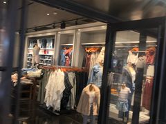-Abercrombie&Fitch(德基广场店)