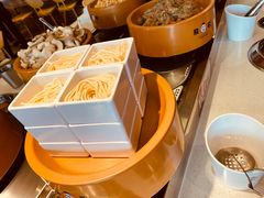 -龍歌自助小火锅(市南金茂湾店)