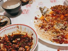 -堂瓦里·33年传统赣菜(第一街区店)