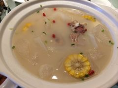 -艳阳天酒店(五里新村店)