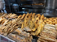 -胖东来生活广场(健康路店)