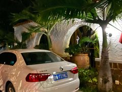 -一嗨租车(凤凰机场店)