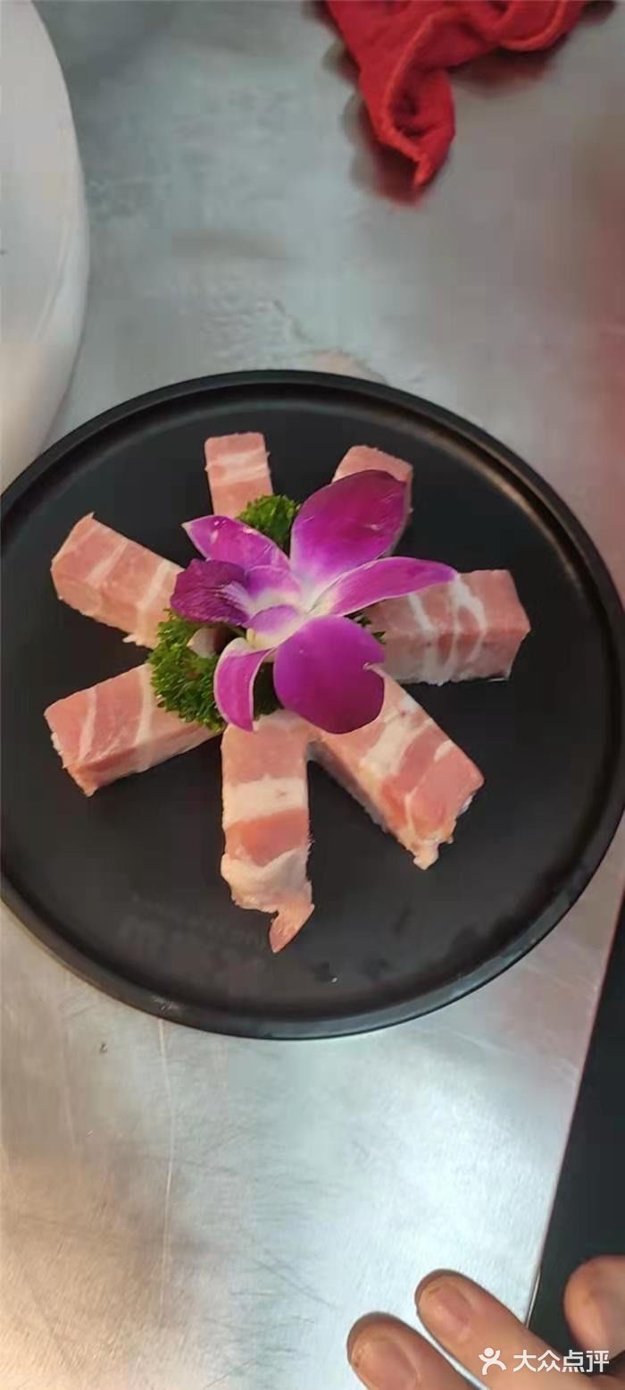吾悦广场性价比超高的烤肉店，聚会首选
