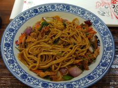 -东大桥小国抻面烧烤(长通路店)