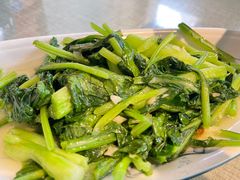 -鲜榨果汁·啤酒鱼(环岛河店)