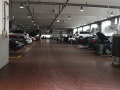 -奔驰上海利星(七宝店)