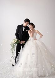 -雪中彩影婚纱摄影·品控旗舰店