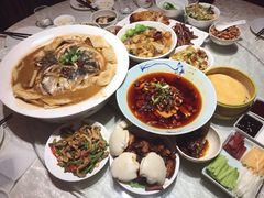 -大碗居·烤鸭·鱼头泡饼(天坛东门店)