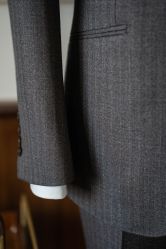 -优刻西服西装定制(金轮国际广场店)