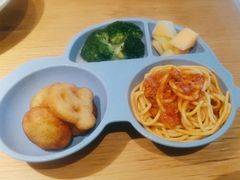 -蜜桃餐厅·伴山(绿宝广场店)