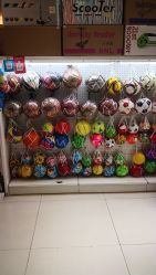 -龙龙玩具店(升龙商业广场店)