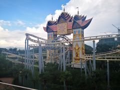 -七彩云南欢乐世界