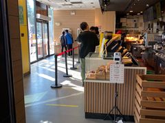 -麦当劳(中二横路店)