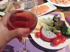 -四海一家自助餐(益田假日广场店)