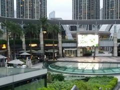 -香港ELEMENTS圆方