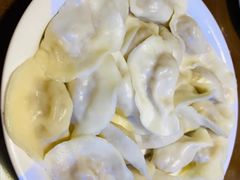 酸菜肉水饺-白天鹅家宴·东北菜