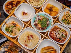 -八一路好吃街(雨田商务大厦店)