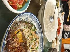 -梓檚中餐厅湖北菜小龙虾武昌鱼排骨藕汤(黄鹤楼店)