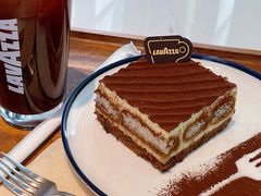 -LAVAZZA拉瓦萨咖啡(上海金融街店)