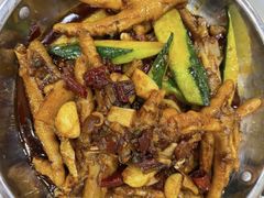 -江城燕子大排档(江汉路步行街店)