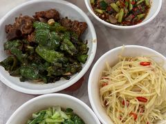 -红色湘菜馆(春风店)