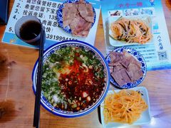 -伊穆祥牛肉面总店·清真