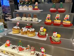 -荣誉国际酒店-云顶旋转餐厅