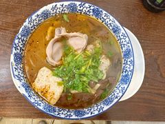 -叶新小吃店(来凤小区总店)