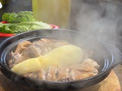 -威邵鸡煲(西华路总店)