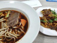 私房红烧牛肉面-康师傅私房牛肉面(北京南站店)