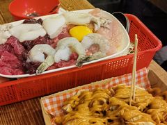 -Show Neua Thai Street Food