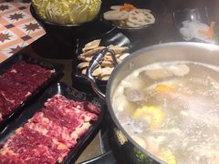-左庭右院鲜牛肉火锅(新梅广场店)