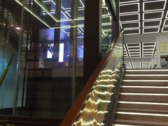 -新华书店(新街口旗舰店)