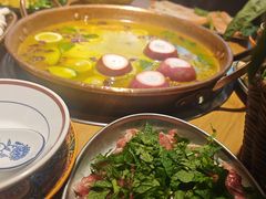 -洱火云南酸菜牛肉火锅(石景山当代商城店)