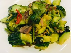 肘花拍黄瓜-东方饺子王(新奥购物中心店)