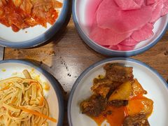 -明洞阿姨·韩式酱蟹烤肉·创意料理(三元桥店)