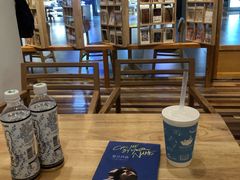 -猫的天空之城概念书店(印象城购物中心店)