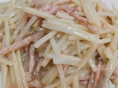 冬笋肉丝-奥华餐厅·老张记(台基厂店)