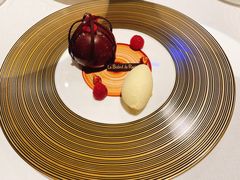 黑巧克力樱桃蛋糕-Le Bistrot de Racine