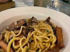 -羽深肉铺 Steak & Wine