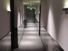 -一间森林酒店(上海人民广场店)